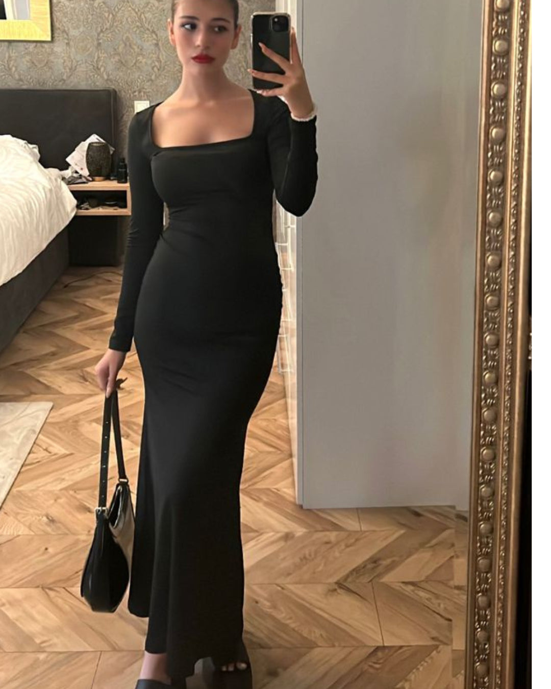 Robe Col Carré Élégante